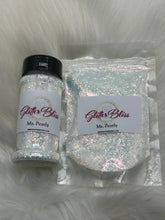 Load image into Gallery viewer, Ms. Pearly