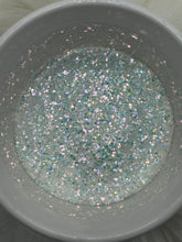 Load image into Gallery viewer, Ms. Pearly