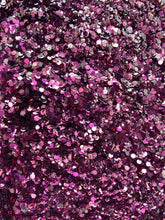 Load image into Gallery viewer, Velvet