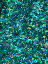 Load image into Gallery viewer, Nassau (Holographic)