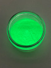 Load image into Gallery viewer, Glow in the Dark (Green to Green) Mica